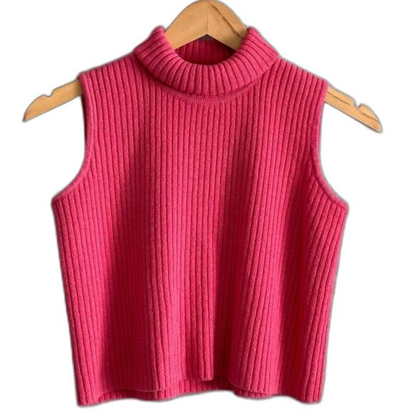 St. John Wool Blend Turtleneck Blouse Crop Fit Sleeveless Hot Pink Rib Knit Sz S - Picture 1 of 6
